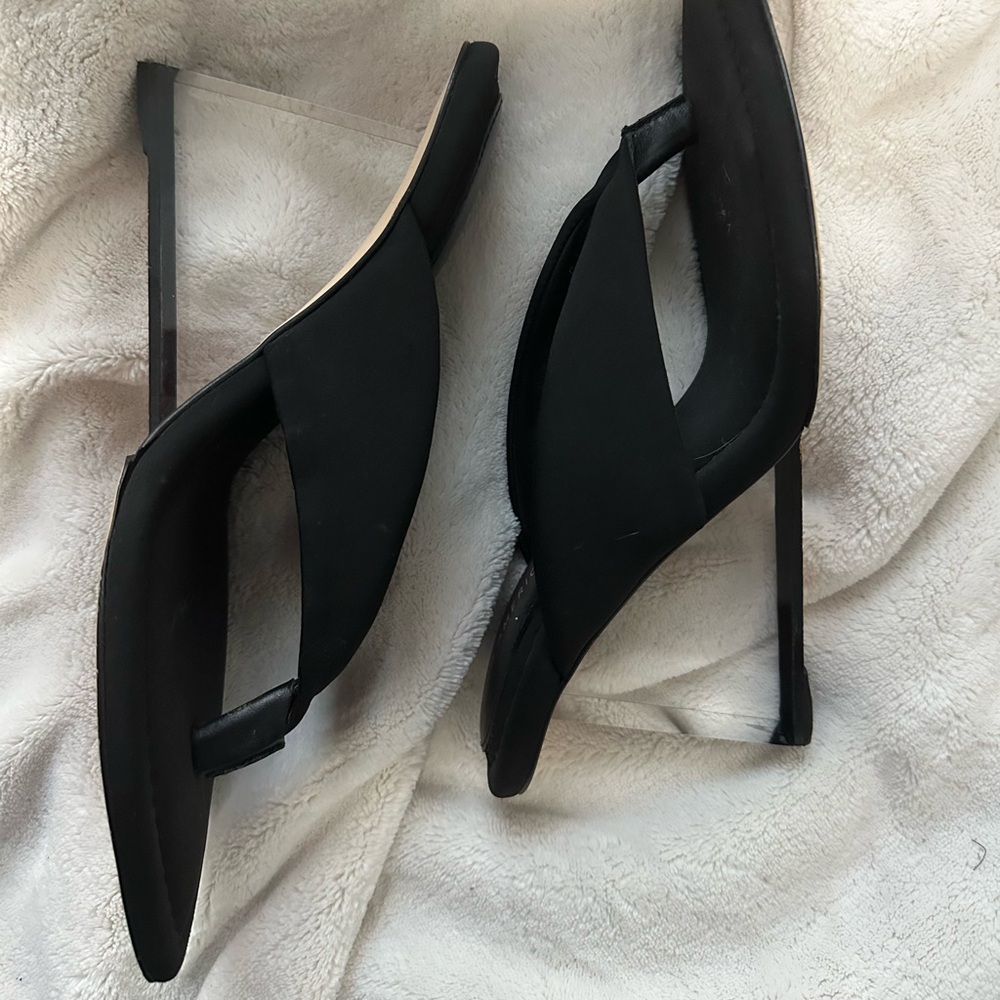Good American clear wedge heel
Worn once